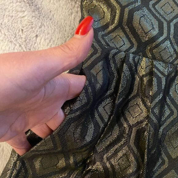 Bebe metallic romper, size 2 - Picture 5 of 10